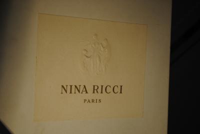 NINA RICCI Nina Ricci Couture Hat and Original Hatbox