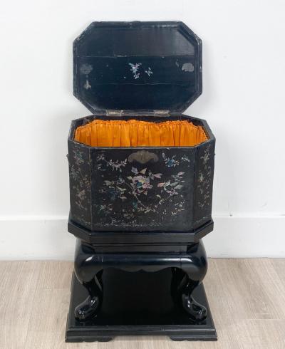 Nagasaki Shell Inlaid Lacquer Box on Later Stand Japan