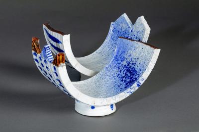 Nakashima Katsunori Pair of Japanese Blue and White Abstract Form Dishes by Nakashima Katsunori