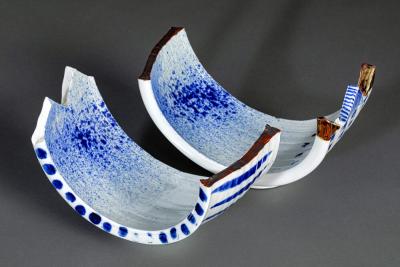 Nakashima Katsunori Pair of Japanese Blue and White Abstract Form Dishes by Nakashima Katsunori