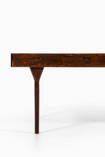 Nanna Ditzel Freestanding Desk with 4 Drawers in Rosewood by Nanna Ditzel 1955