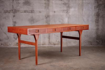 Nanna Jorgen Ditzel NANNA AND JORGEN DITZEL DESK