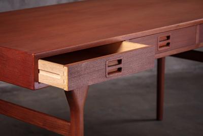 Nanna Jorgen Ditzel NANNA AND JORGEN DITZEL DESK