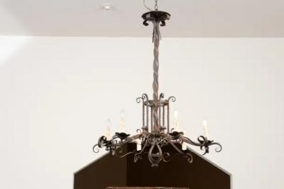 Napol on III 1870s Six Light Chandelier with Scrolling and Twisted Accents
