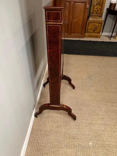 Napoleon III French Travel Fall Front Desk in Rosewood and Boxwood Veneer 1860s