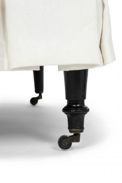 Napoleon III Slipper Chair