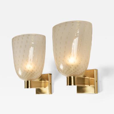 Napoleone Martinuzzi Pair of Italian Murano Pulegoso wall lights with brass fittings