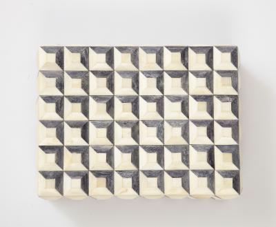 Natural Grey Bone Dimensional Box