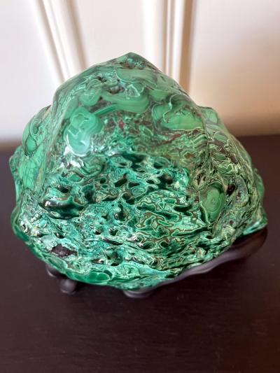 Natural Malachite Rock on Display Stand as Chinese Scholar Stone