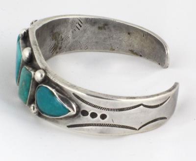 Navajo bracelet in Deco style
