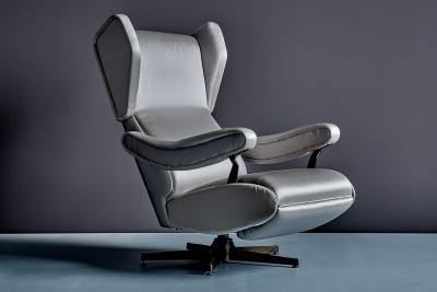 Nello Pini Newly Upholstered Oscar Reclining chair by Nello Pini for Novarredo