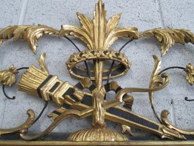 Neoclassical Italian Gold Leaf Mirror with Wood Frame