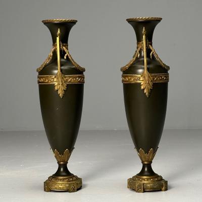 Neoclassical Pair of Large Urns Gilt Bronze Green Painted Metal 1970s