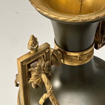 Neoclassical Pair of Large Urns Gilt Bronze Green Painted Metal 1970s