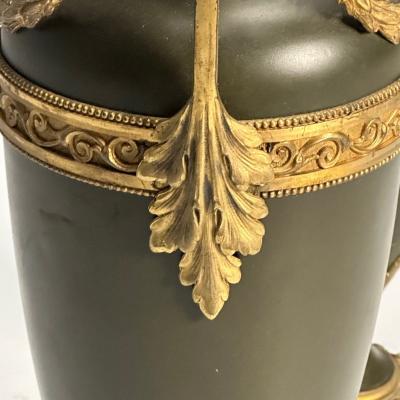 Neoclassical Pair of Large Urns Gilt Bronze Green Painted Metal 1970s