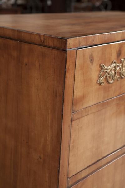 Neoclassical Three Drawer Commode