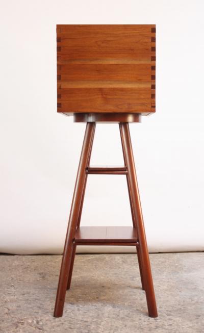 New Hope Style Carved Walnut Swivel Storage Cubby on Base