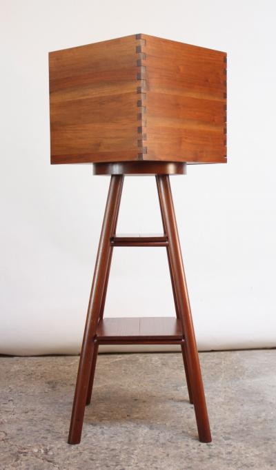 New Hope Style Carved Walnut Swivel Storage Cubby on Base