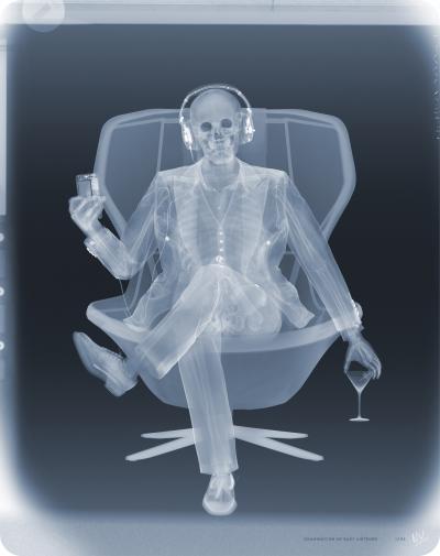 Nick Veasey Examination of Easy Listener