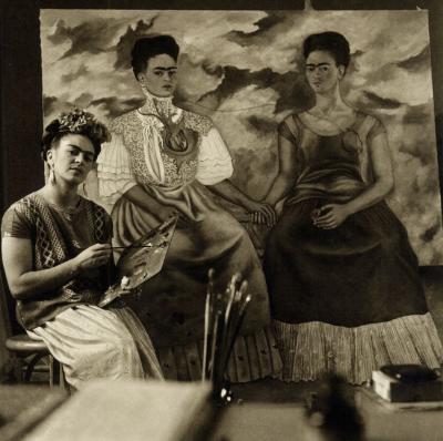 Nickolas Muray Frida painting The Two Fridas 