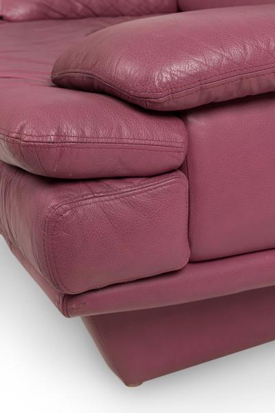 Nicoletti Salotti for Interline Italia Contemporary c 1980s Lilac Leather Cl