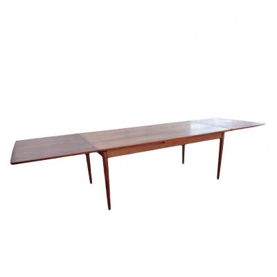 Niels Otto M ller 10 5ft 1960 s Niels M ller Rosewood Dining Table