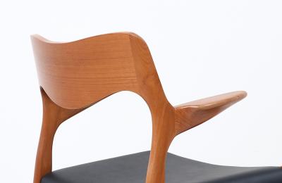 Niels Otto M ller Niels M ller Model 71 Leather Teak Arm Chairs for J L M llers