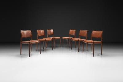 Niels Otto M ller Set of Six Model 80 Dining Chairs by Niels Otto M ller Denmark 1960s