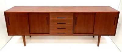 Nils Jonsson Mid century Scandinavian Modern Teak Credenza Nils Jonsson Troeds Sweden