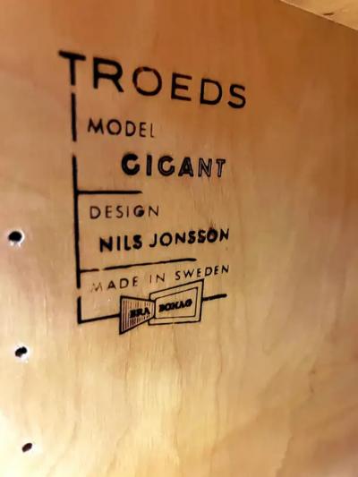 Nils Jonsson Mid century Scandinavian Modern Teak Credenza Nils Jonsson Troeds Sweden