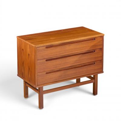 Nils Jonsson Nils Jonsson for T rring M belfabrik Danish Teak Dresser Chest of Drawers Pair