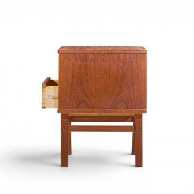 Nils Jonsson Nils Jonsson for T rring M belfabrik Mid Century Danish Teak Nightstands Pair