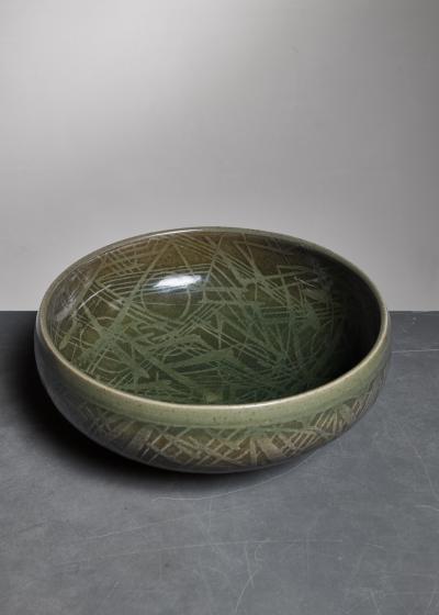Nils Thorsson Nils Thorsson green ceramic bowl for Royal Copenhagen 1950s