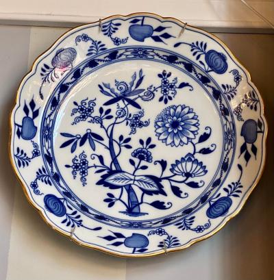 Nine Blue Onion Meissen Show or Wall Plates