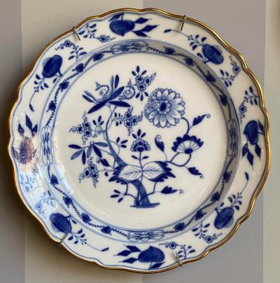 Nine Blue Onion Meissen Show or Wall Plates