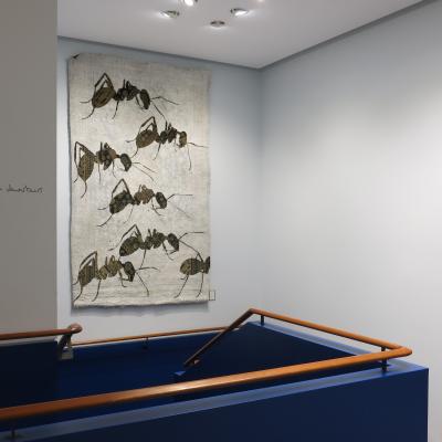 No mi Kiss ANTS tapestry