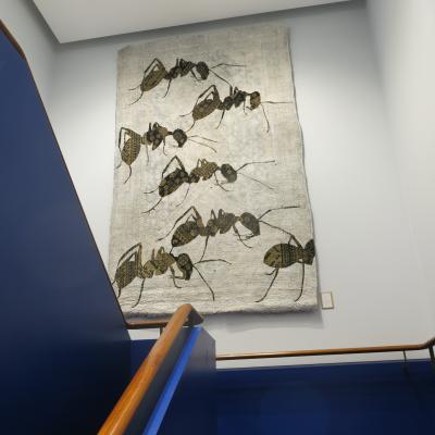 No mi Kiss ANTS tapestry