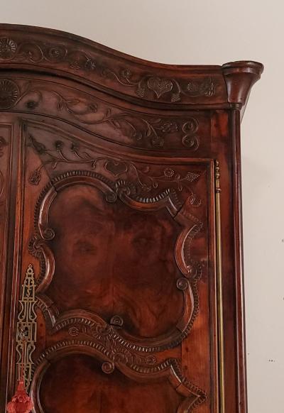 Normandy Walnut Buffet Deux Corps France circa 1780