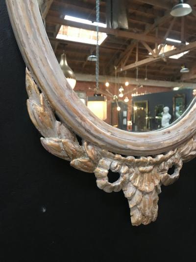 Northern European Oval Carved Wood Mirror with White Frame early 19th century