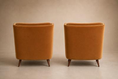 Novo Rumo Brazilian Modern Pair of Camel Mohair Club Chairs in Hardwood Att to Novo Rumo