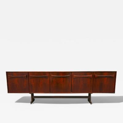 Novo Rumo Credenza in Rosewood with Bow Design Novo Rumo 1960s Lot 197