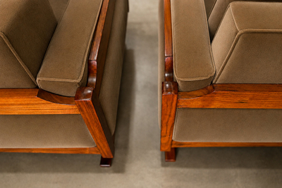 Novo Rumo Pair of Armchairs in Cavi na and Mushroom Taupe Mohair Novo Rumo