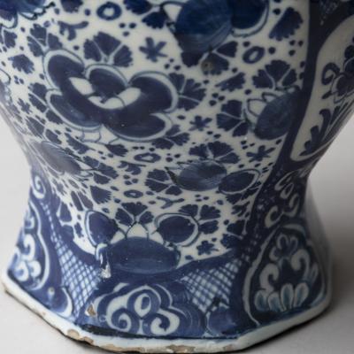 OCTAGONAL DUTCH DELFT BLUE AND WHITE WAISTED BOTTLE VASES CONVERTED TO LAMPS