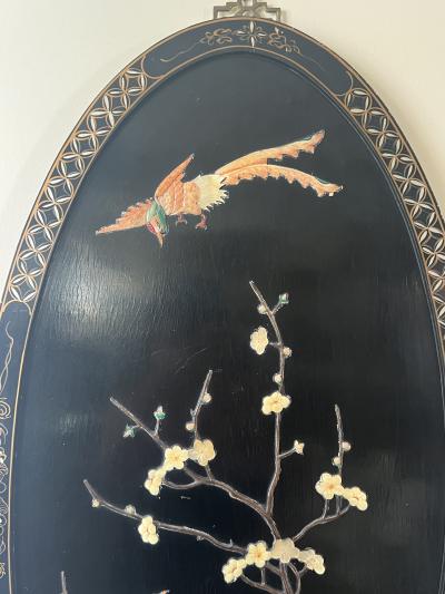 OVAL CHINESE DECORATED WOOD PLAQUE WITH COLORFUL HARDSTONE PHOENIX BIRDS