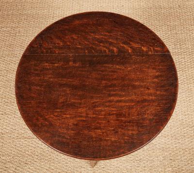 Oak Cricket Table with Undershelf