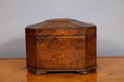 Octagonal Burl Oak Tea Caddy