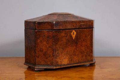 Octagonal Burl Oak Tea Caddy