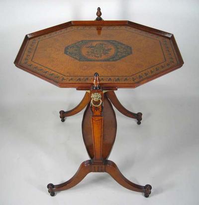 Octagonal Tilt Top Tray Table