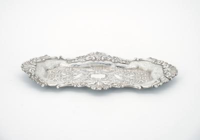 Old English Sheffield Silver Plate Snuffer Tray Engraved Interior