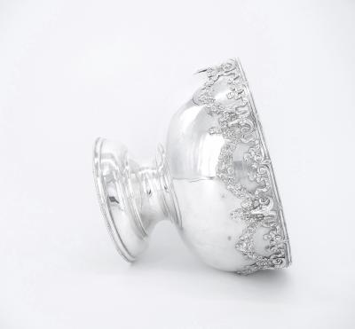 Old EnglishSilver Plate Centerpiece Bowl Punch Bowl